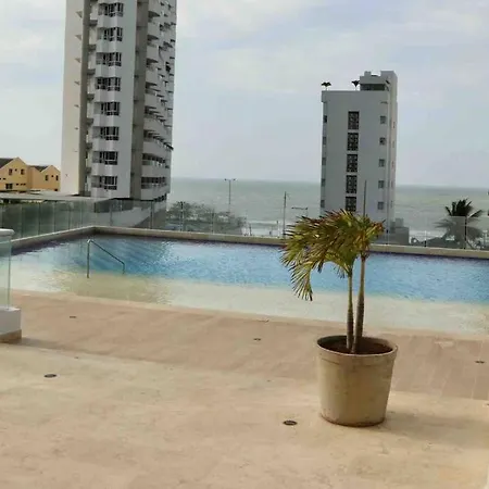 In Marbella From The Beach. Apartamento